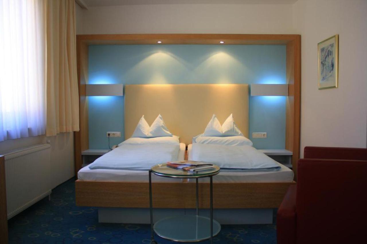 Dom Hotel Linz Eksteriør bilde