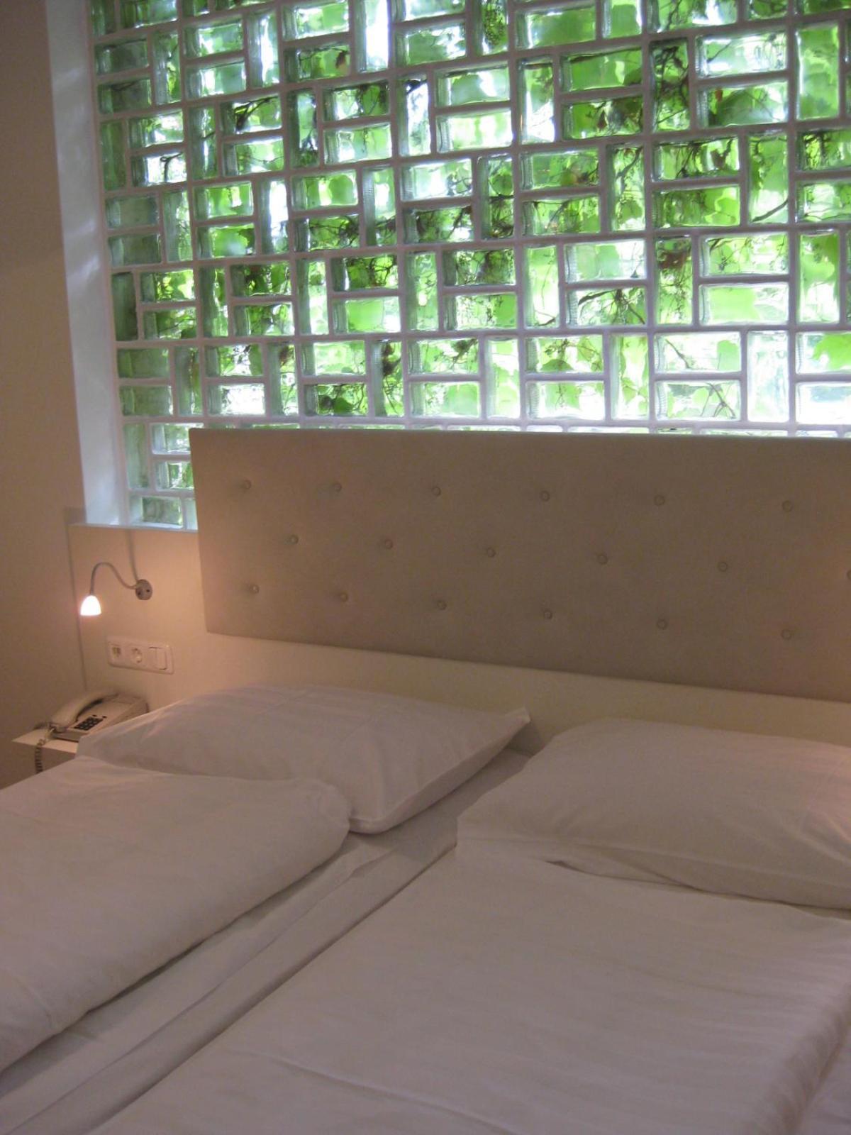 Dom Hotel Linz Eksteriør bilde