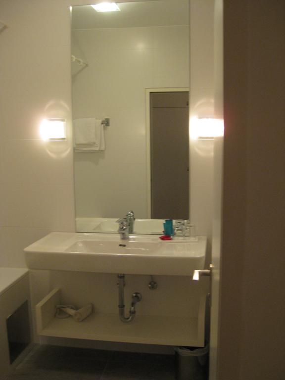 Dom Hotel Linz Eksteriør bilde