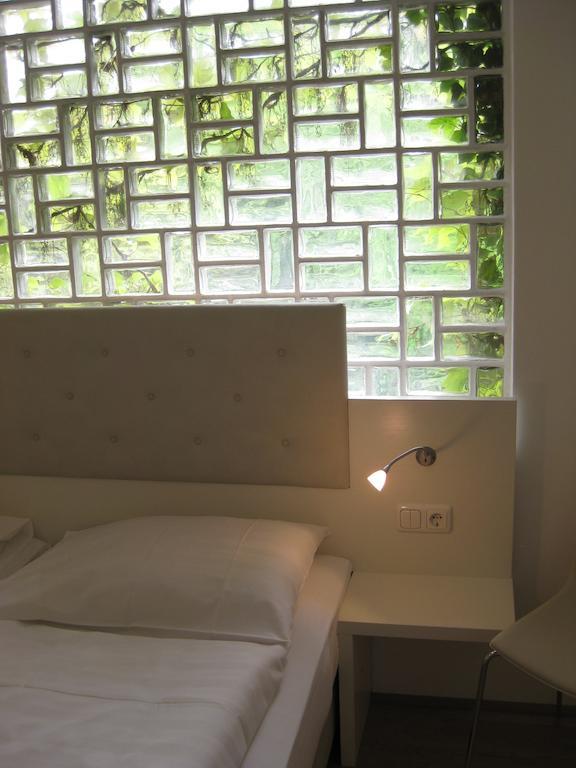 Dom Hotel Linz Eksteriør bilde