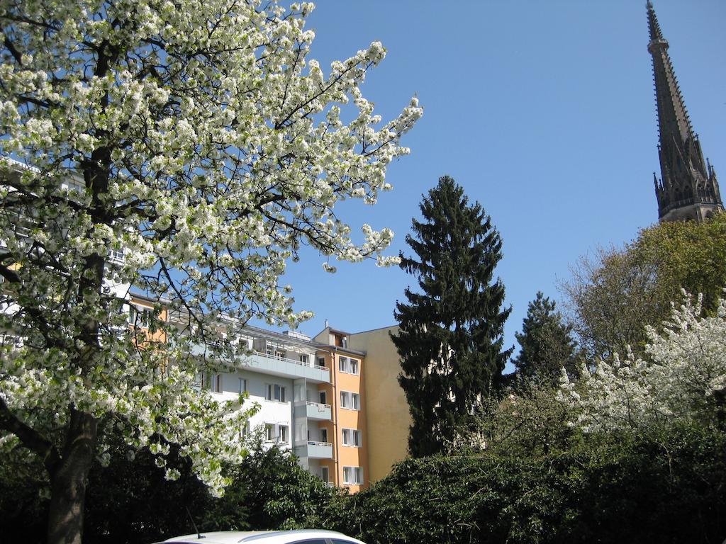 Dom Hotel Linz Eksteriør bilde