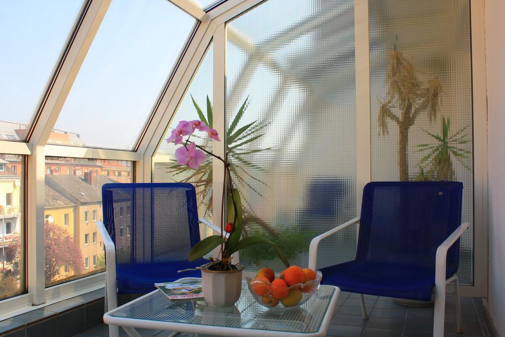 Dom Hotel Linz Eksteriør bilde
